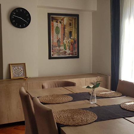 5 Minutes To Subway Apartment Istanbul Exterior photo